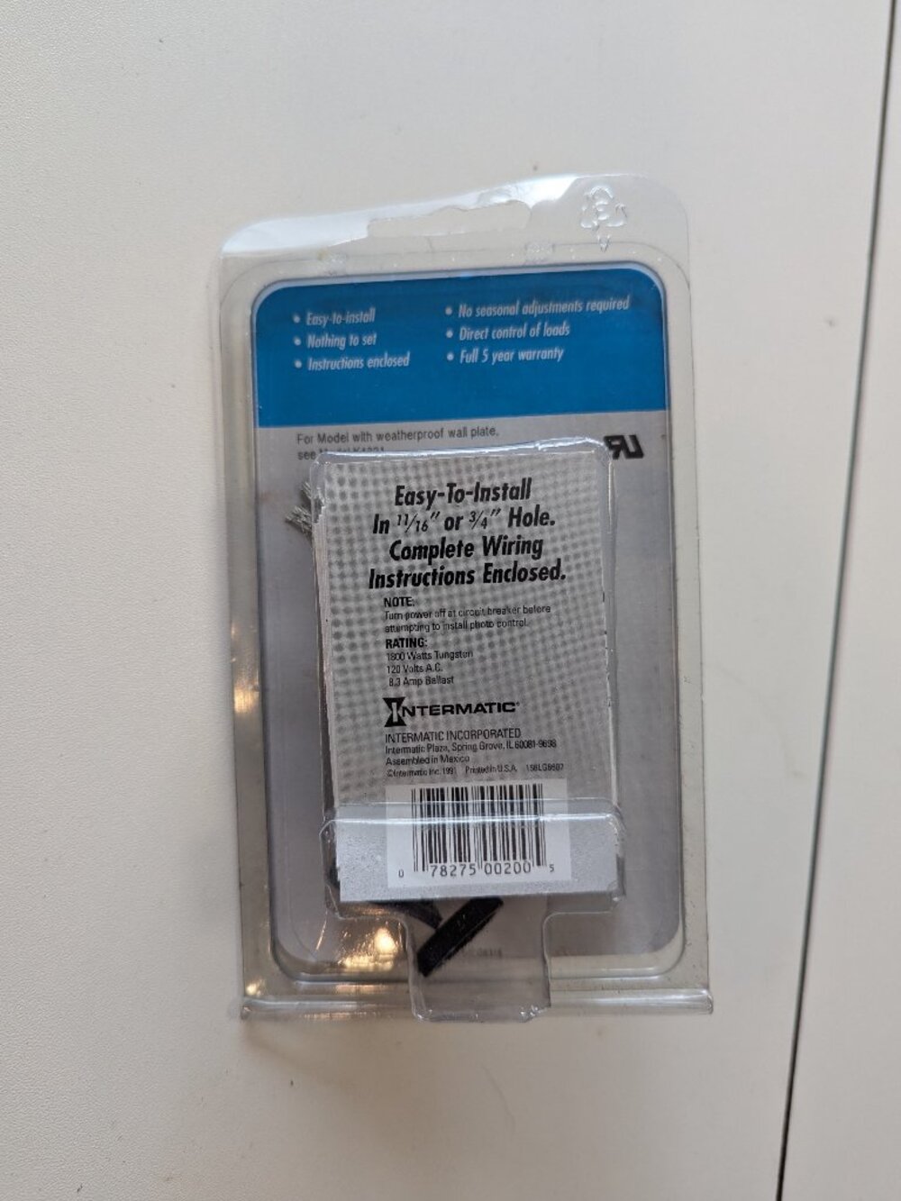 Intermatic Automattic Outdoor Lighting Photo Control for Fixed Mounting - Picture 2 of 2